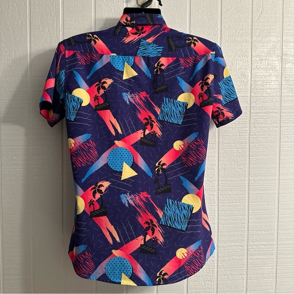 Twisted Toucan Hawaiian Shirt Miami Nights Vice City Neon Retro Sunset Palm Tree - Picture 2 of 8